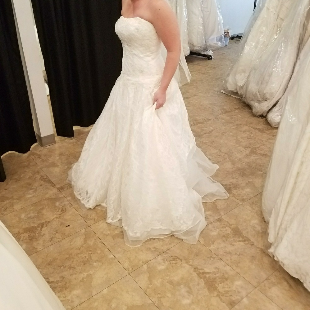 Wedding dress